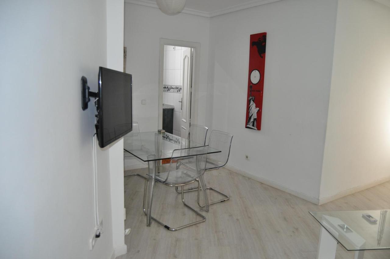 Hostal Gala Madrid Luaran gambar