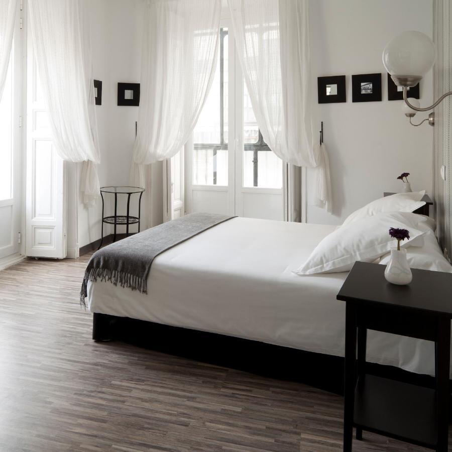 Hostal Gala Madrid Luaran gambar