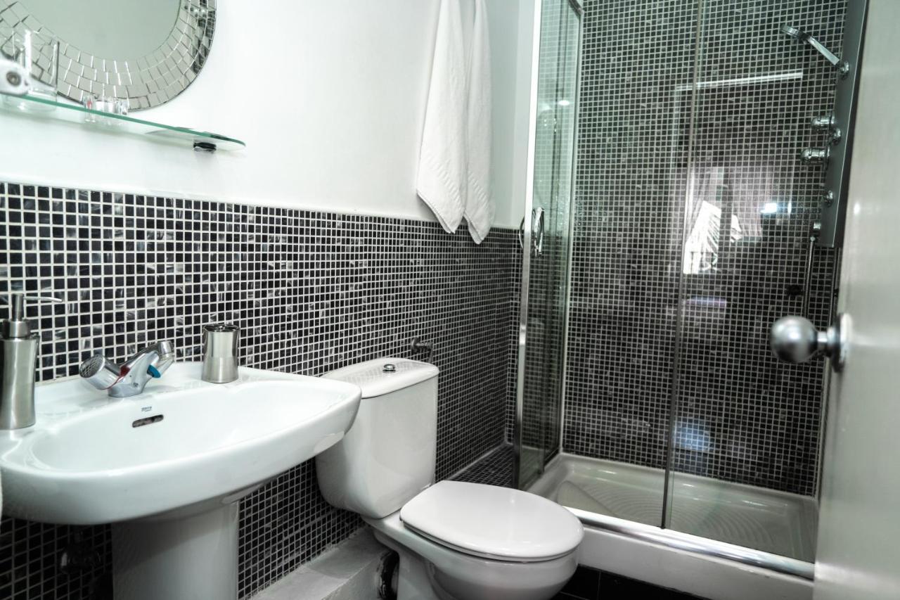 Hostal Gala Madrid Luaran gambar