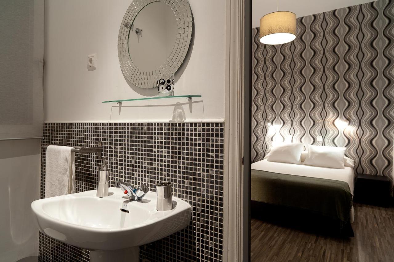 Hostal Gala Madrid Luaran gambar