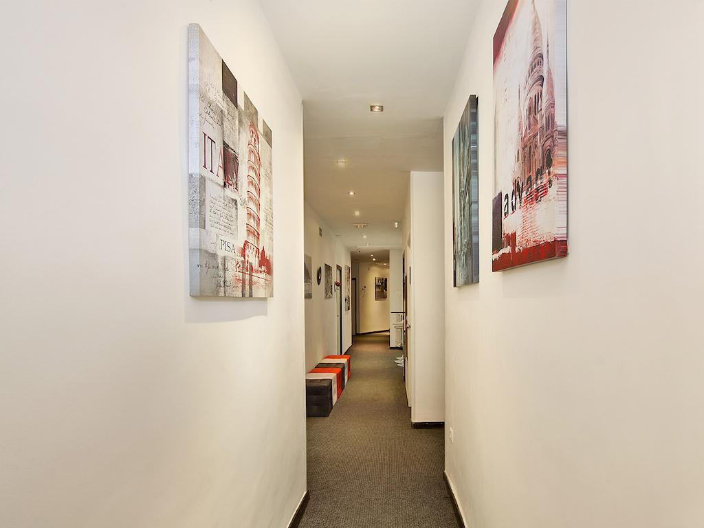 Hostal Gala Madrid Luaran gambar